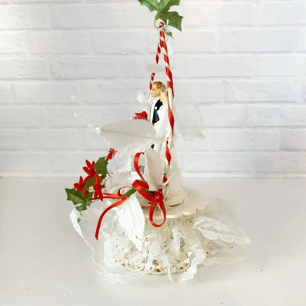 Vintage Wedding Cake Topper with Bride and Groom 1950s 1960s